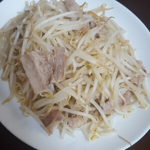 豚肉もやし炒め